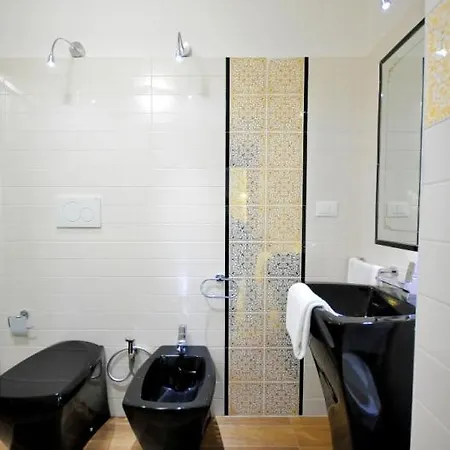 فندق مبيت وإفطار Corte Casole غالّيبولي